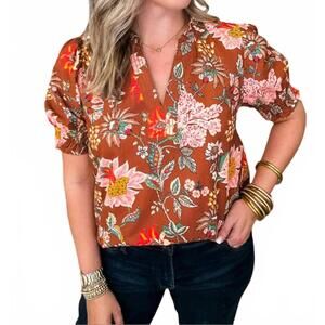 NEW SHEWIN floral v-neck top in brown